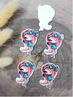 Кабошон-вырубка "Девочка с книгами" 2,5*3,7см. №14