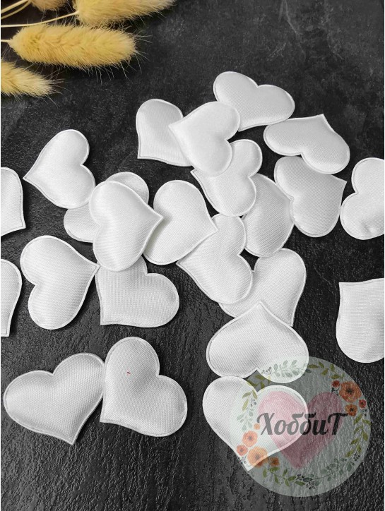 Патчи ткань "Сердце" 33мм. (белый), 10штук