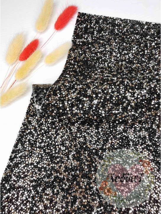 Стразовое полотно на силиконовой основе 3*24см (черный/золото)