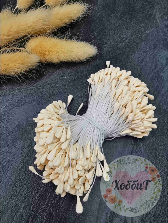 Тычинки матовые на нитке (пастельный персиковый) 30шт.